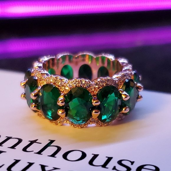 Penthouse Luxe Jewelry - 🔥 CLEARANCE! Emerald Rose Gold White Sapphire Ring